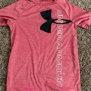 Under Armour Red T-Shirt Youth L